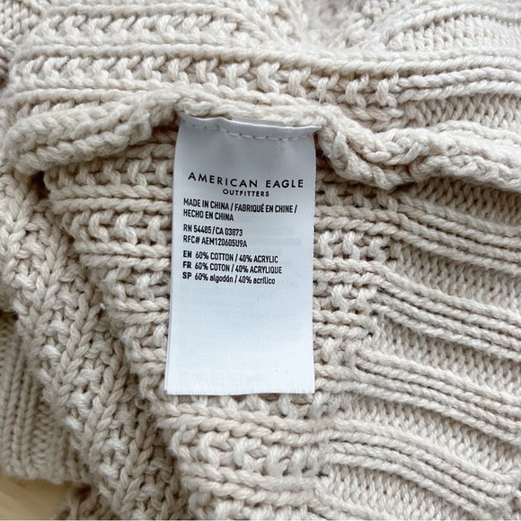 American Eagle • Crochet Knit Sweater in Natural, Balloon Sleeves, Size XS - Picture 11 of 12
